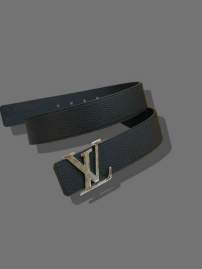 Picture of Louis Vuitton Belts _SKUfw225797318fw
